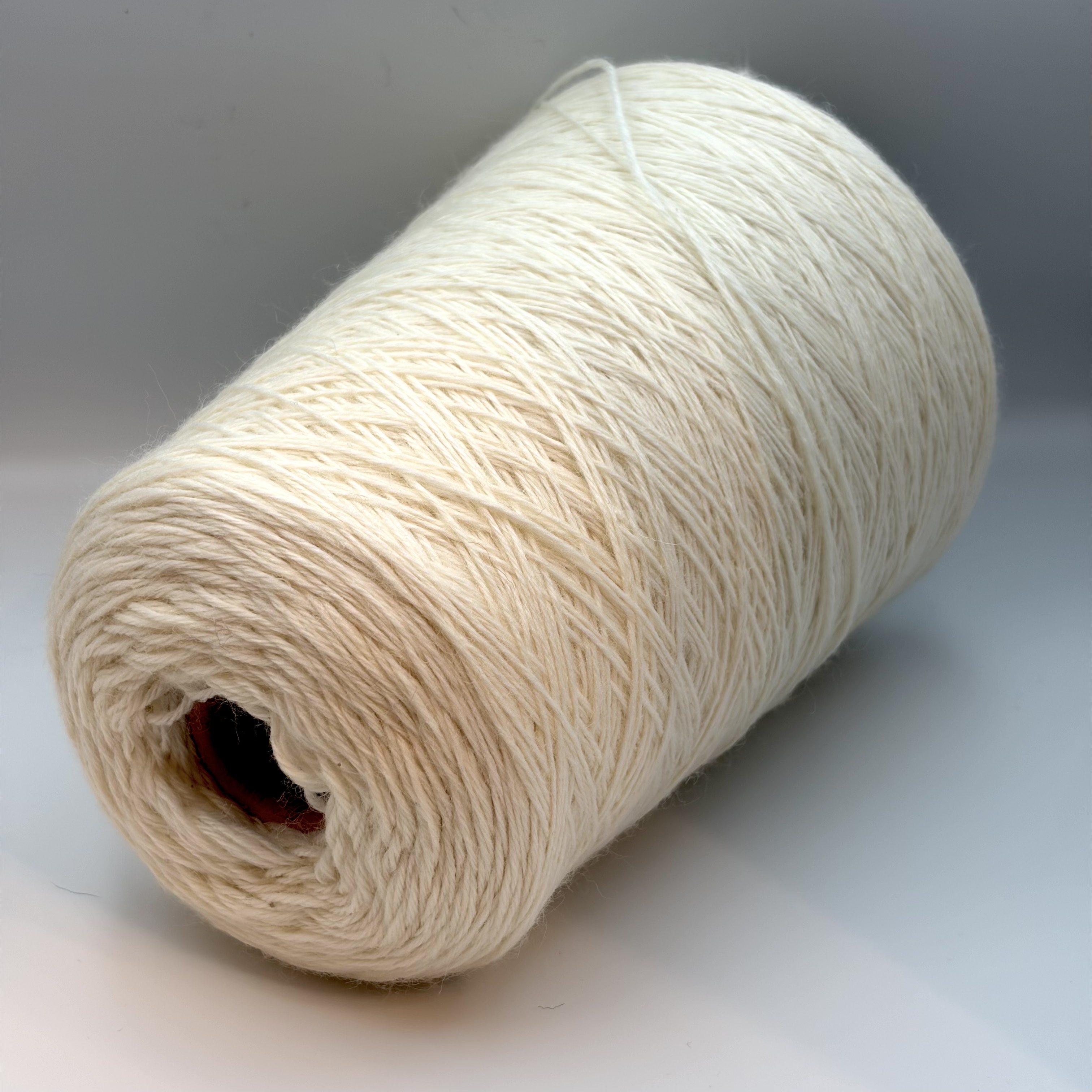 HIRC33, 100% merino extra fine, 4/16, 460 g
